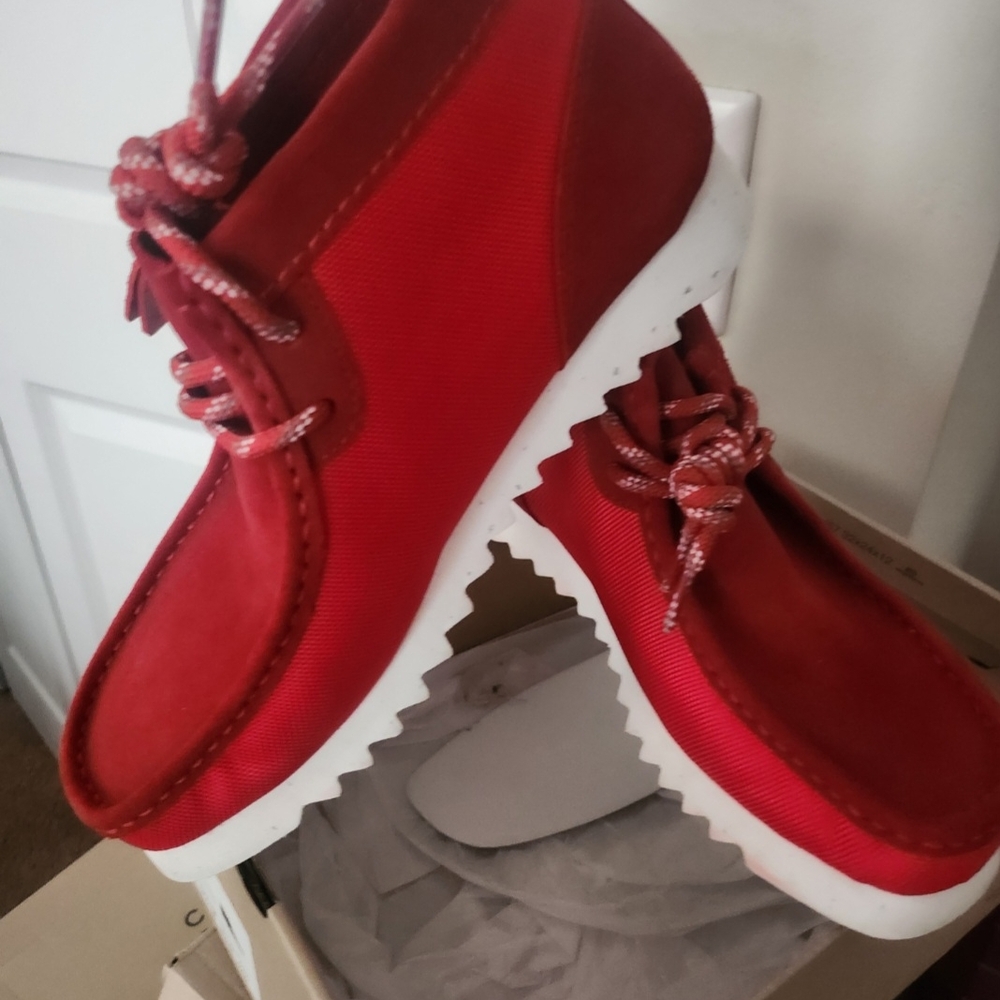 Gortex Wallabees.. Clarks Red and White shoes